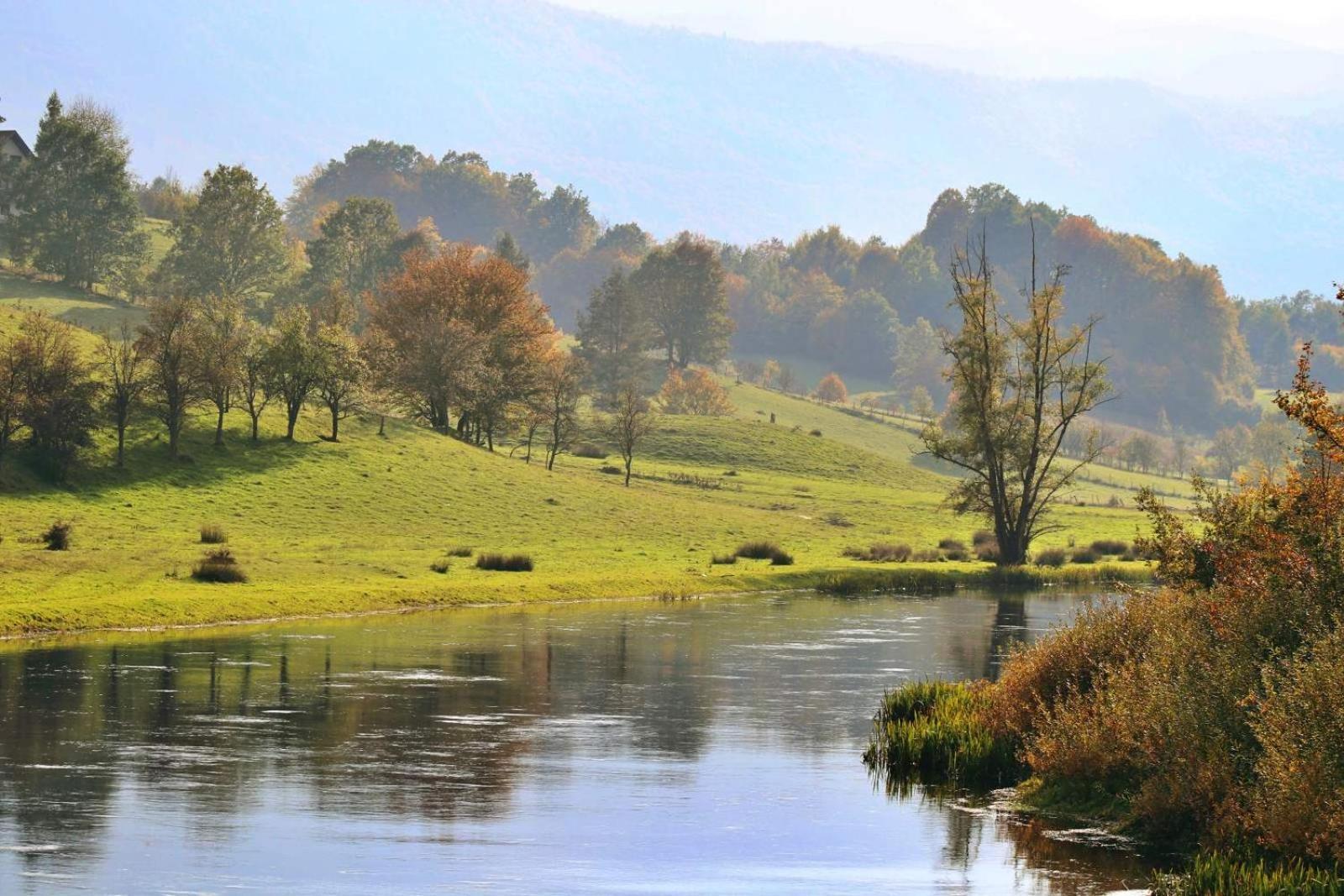 Domacinstvo Na Kraju Svijeta Sipovo