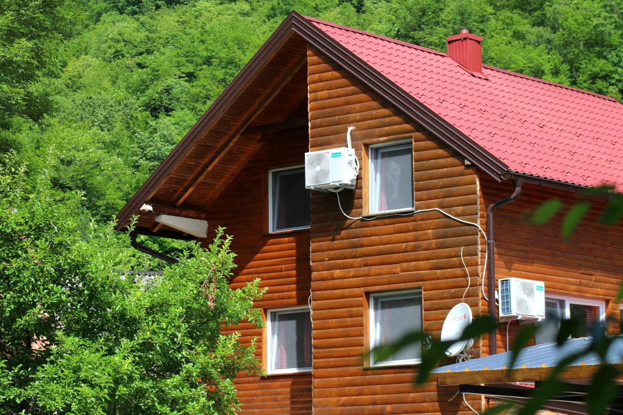 Domacinstvo Na Kraju Svijeta Country house Sipovo
