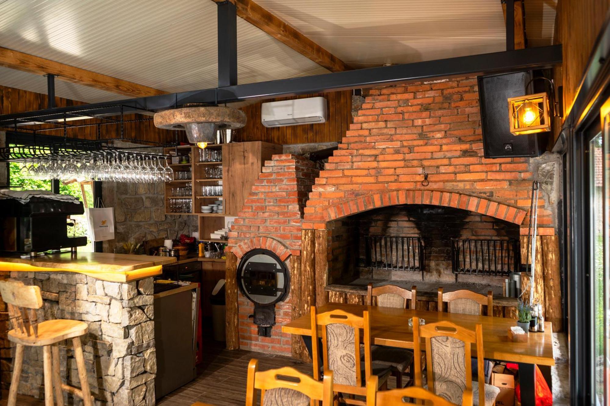 Domacinstvo Na Kraju Svijeta Sipovo